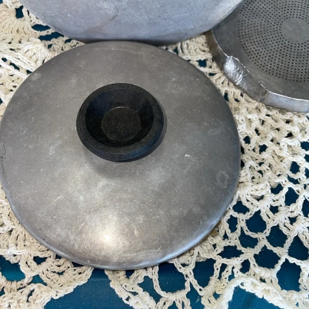 Vintage Aluminum Grease Canister Kitchen Grease Keeper Bacon Dripp